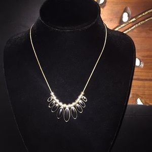 ❤️Black and silver colored necklace ❤️